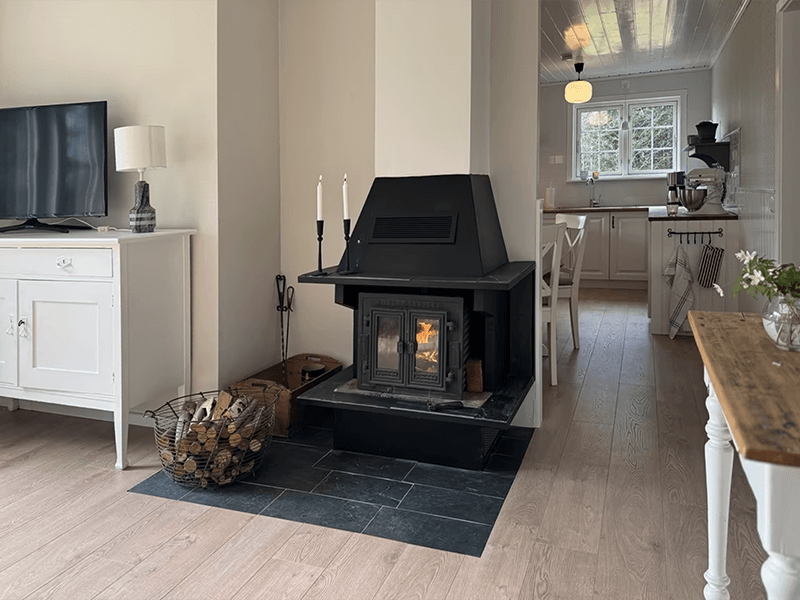 naturhaus_bergslagen_kamin